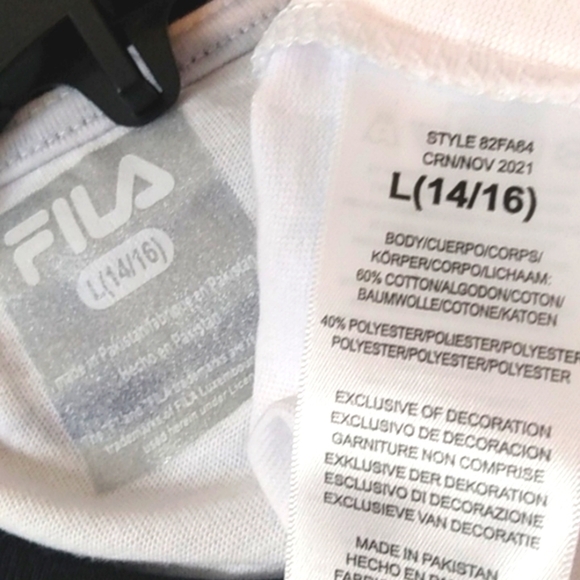 FILA COLOR-BLOCK RED WHITE BLACK GRAPHIC TEE SHIRT BOYS SIZE 14-16 NWT - Picture 5 of 5